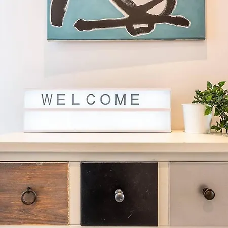 Cozy 1 Bedroom With Patio Apartment