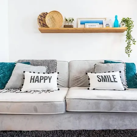 Cozy 1 Bedroom With Patio Apartment